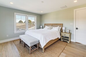 House (6 Bedrooms) | Interior - Family Friendly! Canal-front Gem in Bethany Beach (Bethany Beach)