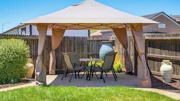 House (3 Bedrooms) | Front of property
