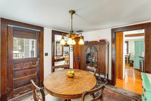 Interior - 2 Mi to Belleayre Mtn! Extended Base in Pine Hill (Pine Hill)