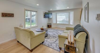 Dog-friendly Townhome Near Stillaguamish River!