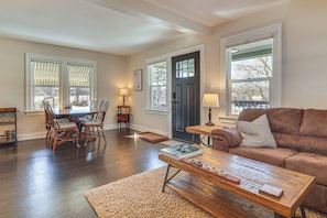 House (2 Bedrooms) | Interior - Walk to Fox River Grove Station: Home w/ Hot Tub (Fox River Grove)