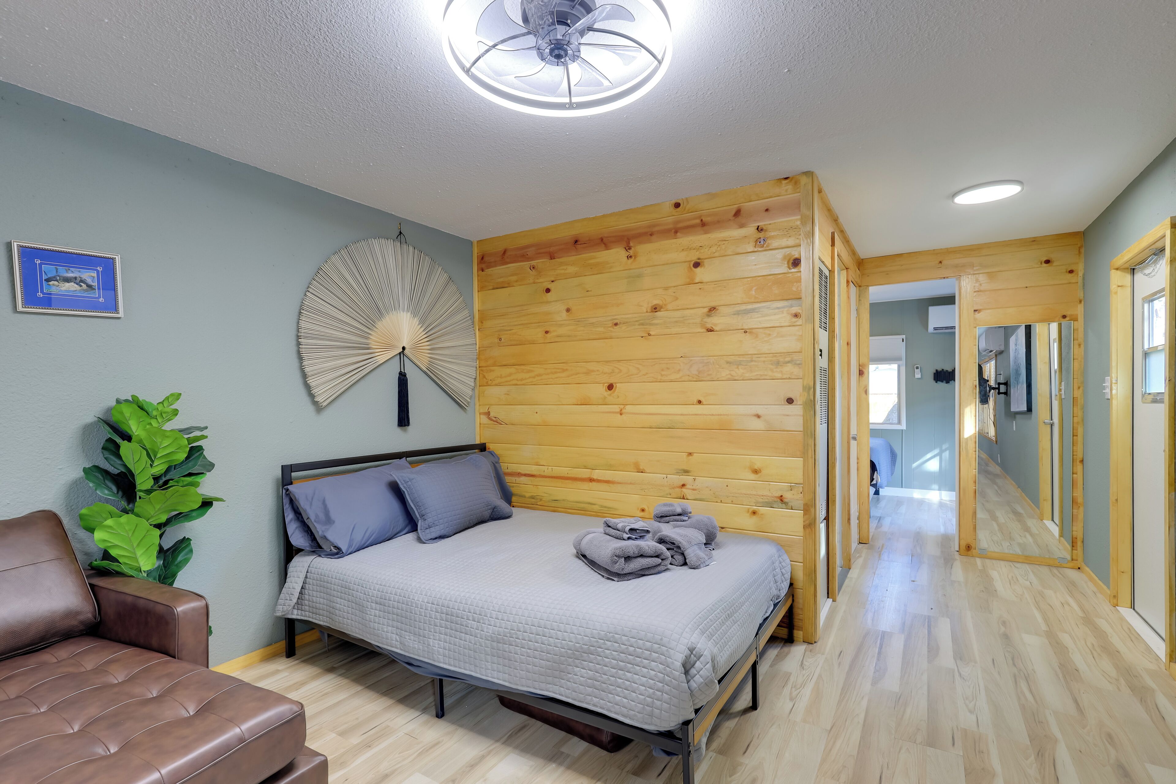 House (1 Bedroom) | Interior