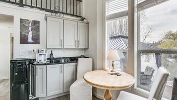 House (1 Bedroom) | Interior