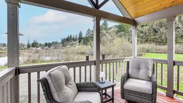 House (1 Bedroom) | Interior