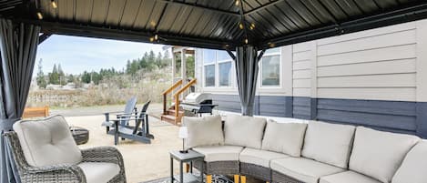 House (1 Bedroom) | Front of property