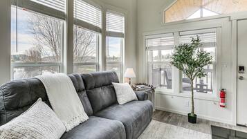 House (1 Bedroom) | Interior