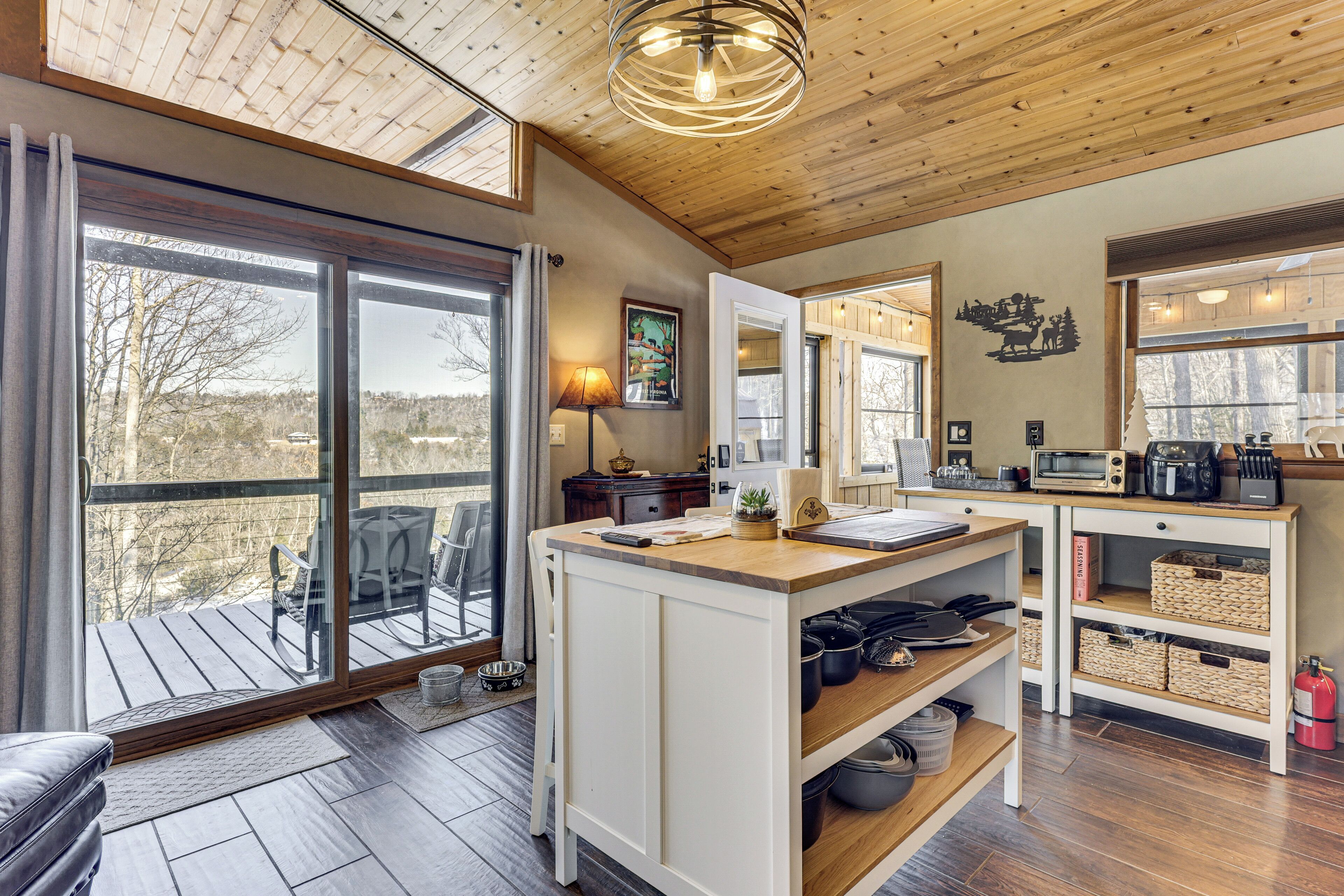 Casa (2 Bedrooms) | Interior