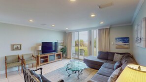 TV - Villa 108 - 2 bedroom. 1.5 bathroom (Jekyll Island)