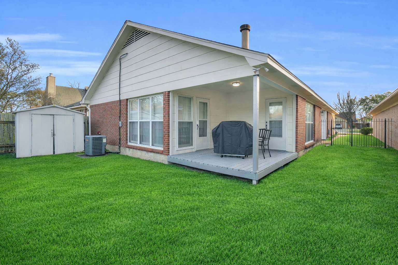 House | 4 bedrooms, Internet