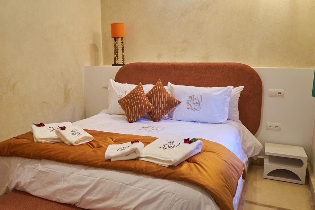 Dobbeltrom, terrasse, bassengutsikt