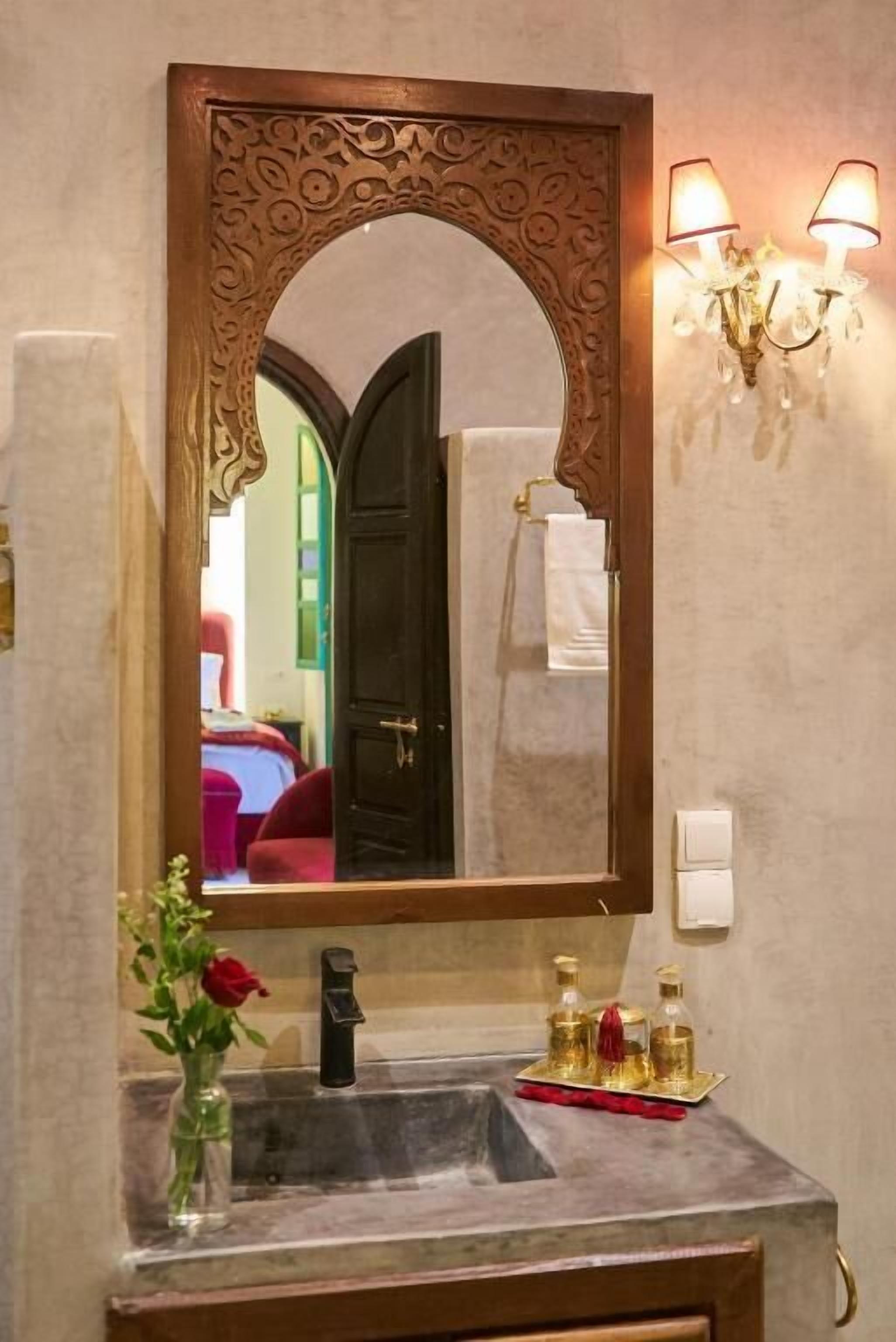 Deluxe suite, terras, uitzicht op zwembad