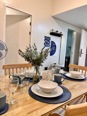 Economy Condo, Balcony, City View | Dining