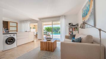 House | 4 bedrooms, Internet