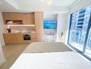 Uklassifisert bilde, 5 av 16, knapp