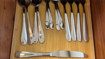 Lyxstudio - balkong - utsikt mot hamnen | Eget kök