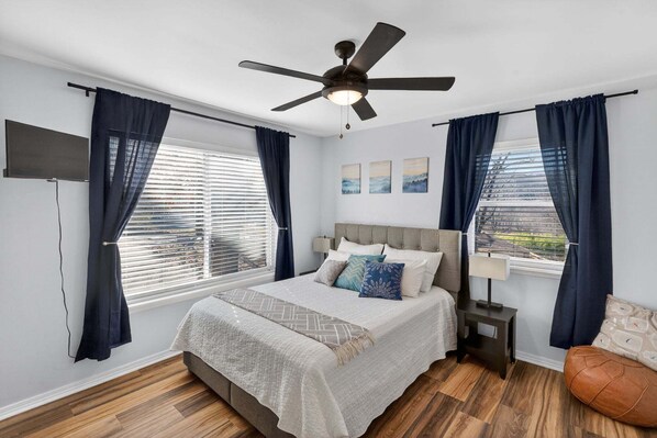 House, 4 Bedrooms | 4 bedrooms, laptop workspace, iron/ironing board, free WiFi - Fayetteville 4br Close To Campus 4 Bedroom Home (Fayetteville)