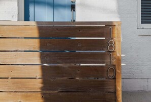 Exterior detail - Fayetteville 4br Close To Campus 4 Bedroom Home (Fayetteville)