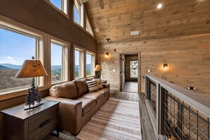 Maison, 5 chambres | Intérieur