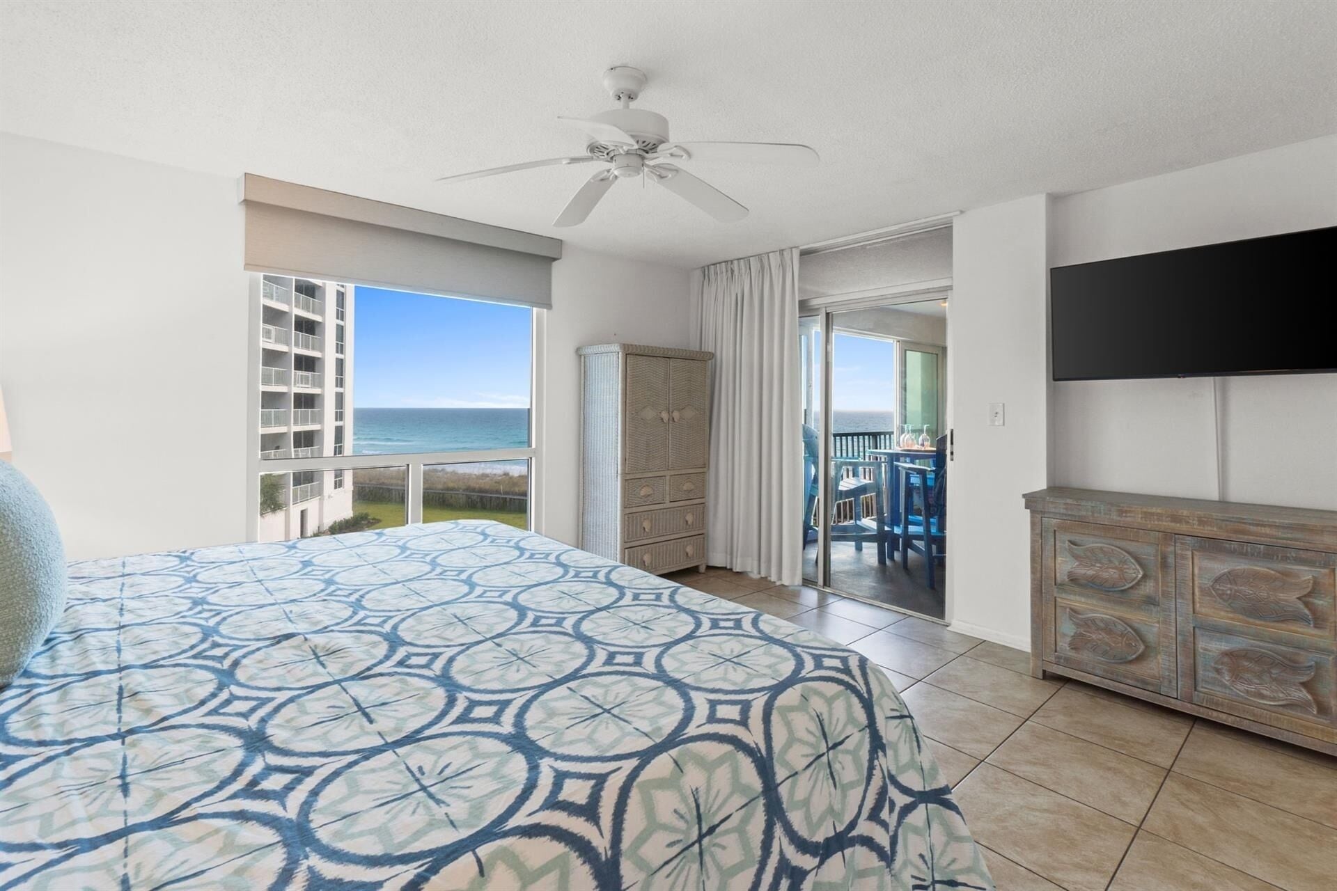 2 bedrooms, iron/ironing board, free WiFi