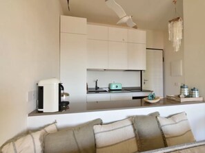 Apartment, 1 Bedroom, Balcony | Private kitchen - Charming Accommodation in Palau (Palau)