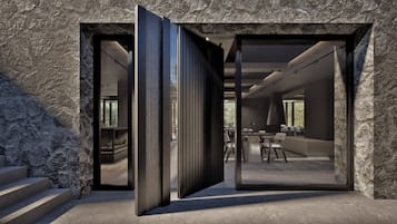 Frühstück, Mittagessen, mediterrane Küche, Blick auf den Pool