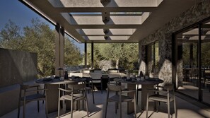 包含每日自助早餐