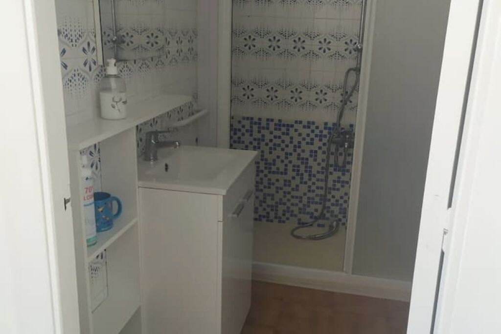 Towels, soap, toilet paper