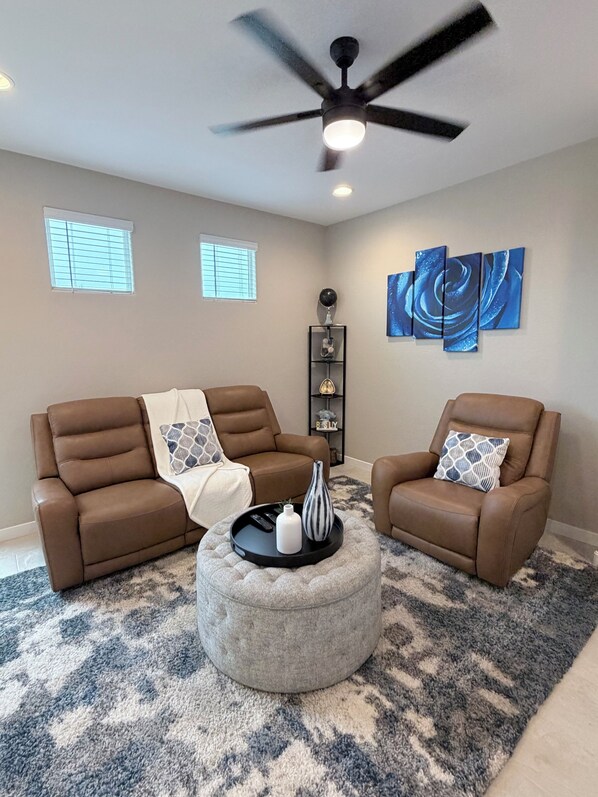 Unclassified image, 1 of 17, button