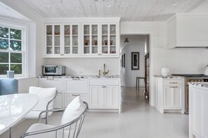 Fridge, microwave, oven, stovetop - Stunning Falmouth estate with heated pool and gardens RPMS177 (Falmouth)
