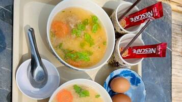 الطعام والشراب