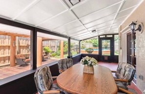 Dining - House near beach*pool*Ana Maria Island/Sarasota (Bradenton)