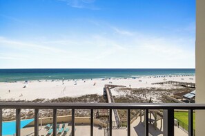 On the beach - Phoenix II 2044 by Liquid Life (Orange Beach)