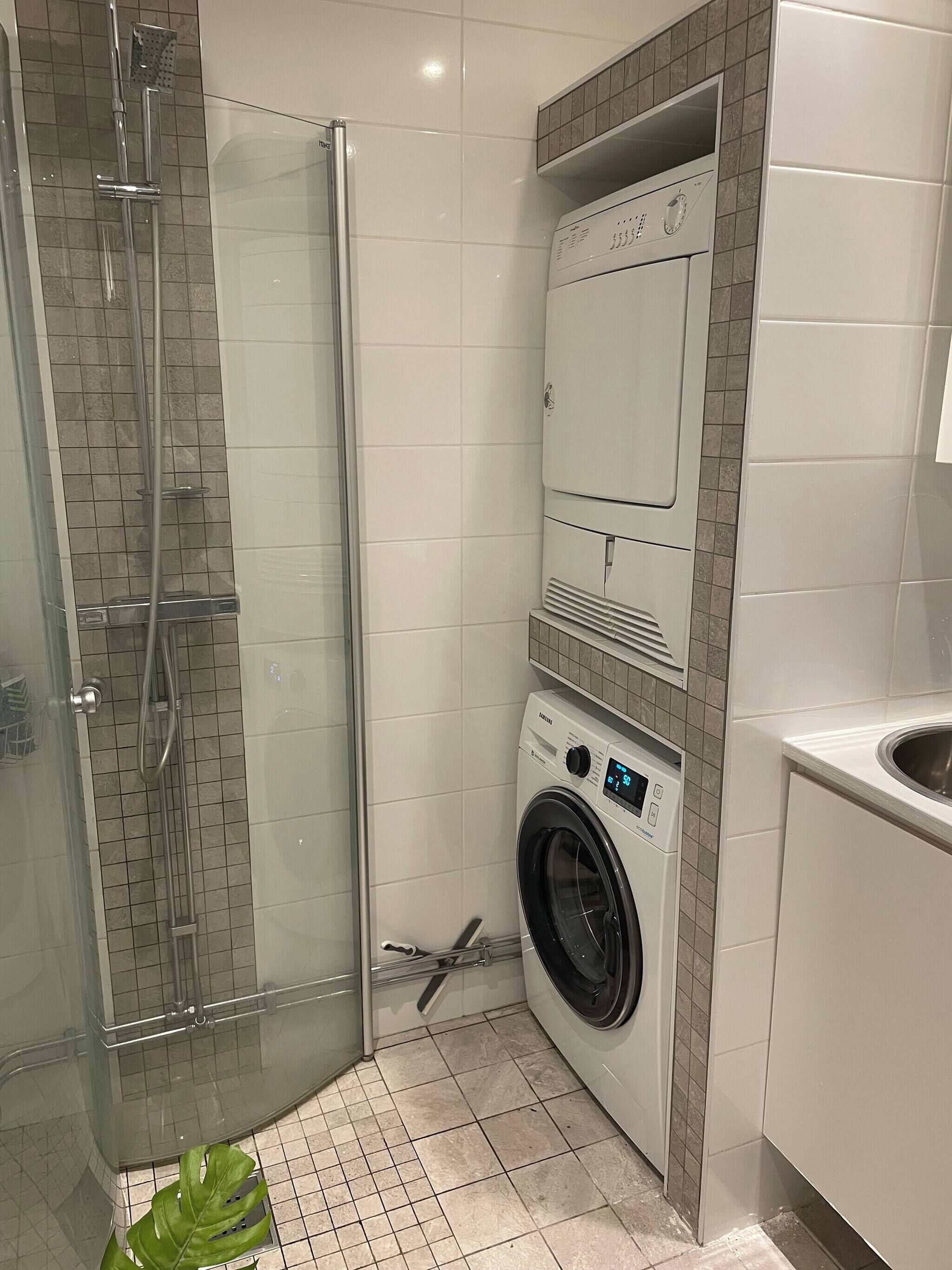 Nhà, 4 phòng ngủ, hồ bơi riêng, quang cảnh vườn