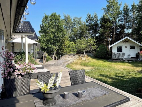 Large House With Pool and Close to the sea