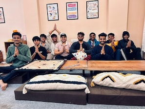 Games room - Namaste Hostel Rishikesh (Rishikesh)