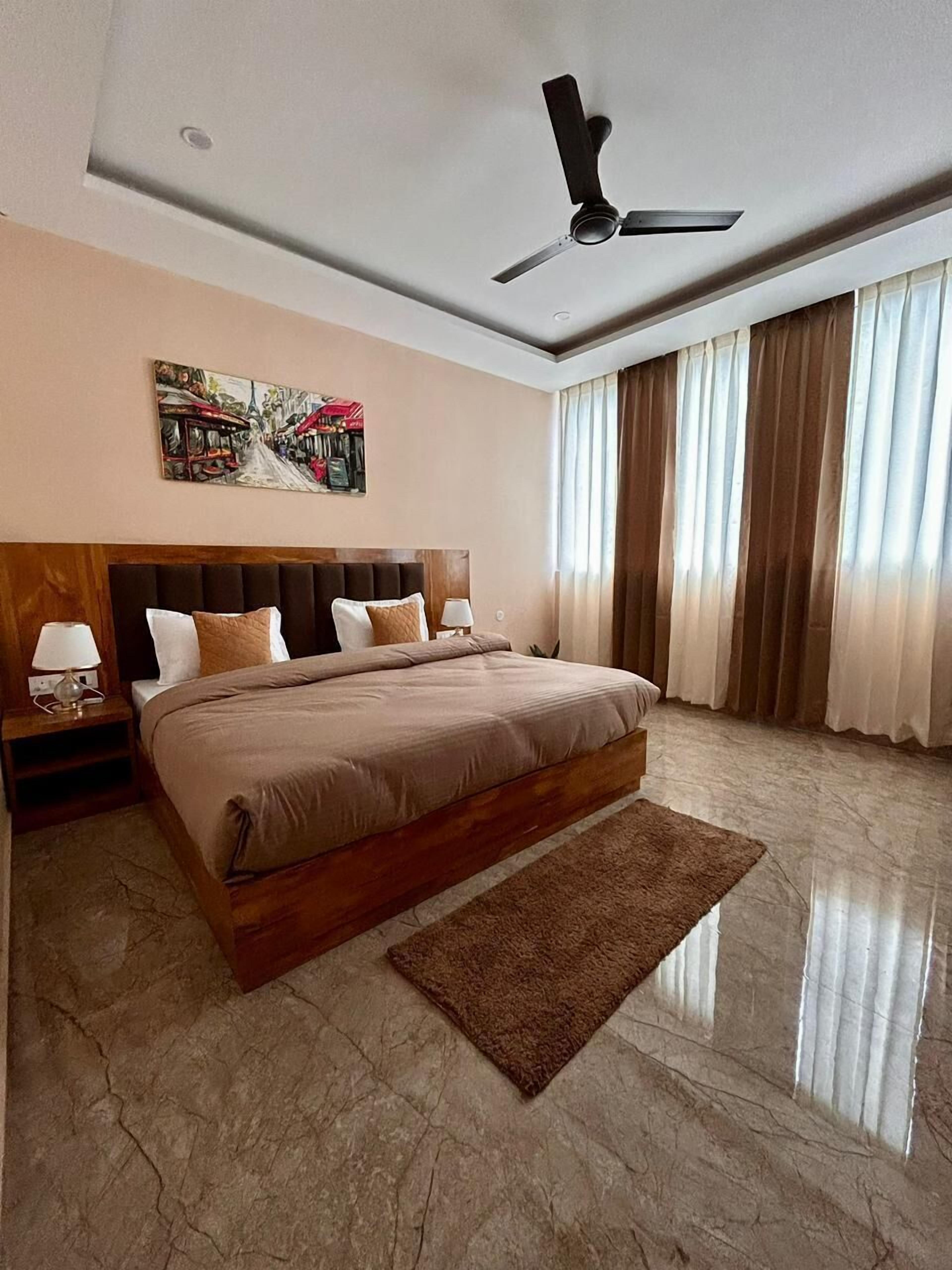 Superior Double Room, Mountain View | Desk, laptop workspace, free WiFi