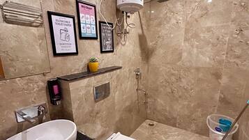 Dortoir Partagé Deluxe | Salle de bain