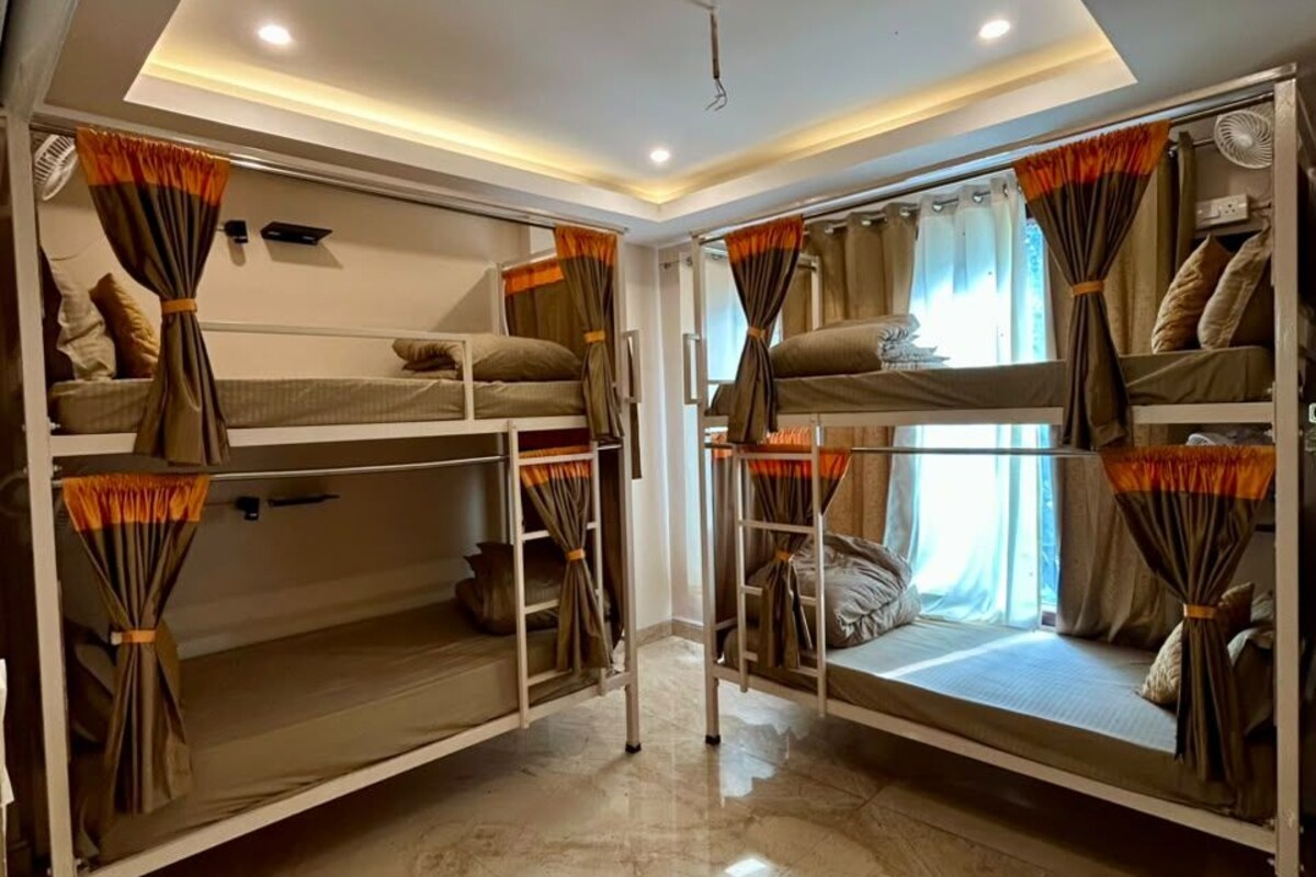 Memory-foam beds, desk, laptop workspace, free WiFi
