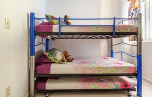 2 chambres, fer et planche Ă repasser, Wi-Fi, draps fournis