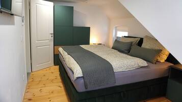 2 Schlafzimmer, Bügeleisen/Bügelbrett, WLAN, Bettwäsche