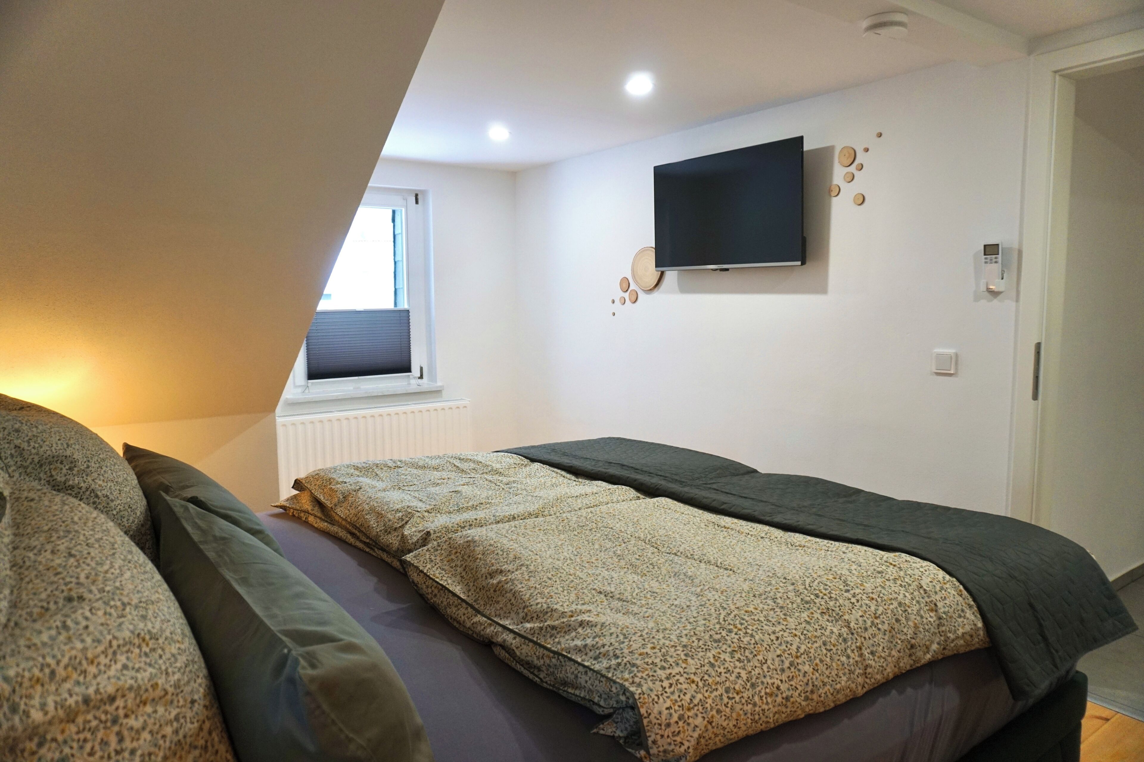 2 Schlafzimmer, Bügeleisen/Bügelbrett, WLAN, Bettwäsche