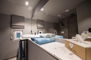 Nicht klassifiziertes Bild, 4 von 19, Schaltfläche