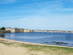 Beach - Maison Des Mésanges by Interhome (Nostang)