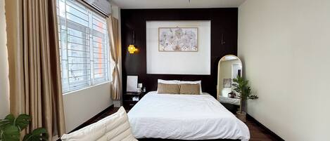 Deluxe Double Room, City View | Desk, laptop workspace, free WiFi