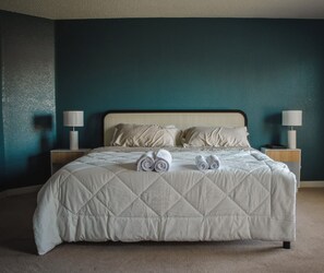 3 dormitorios, tabla de planchar con plancha, wifi y ropa de cama