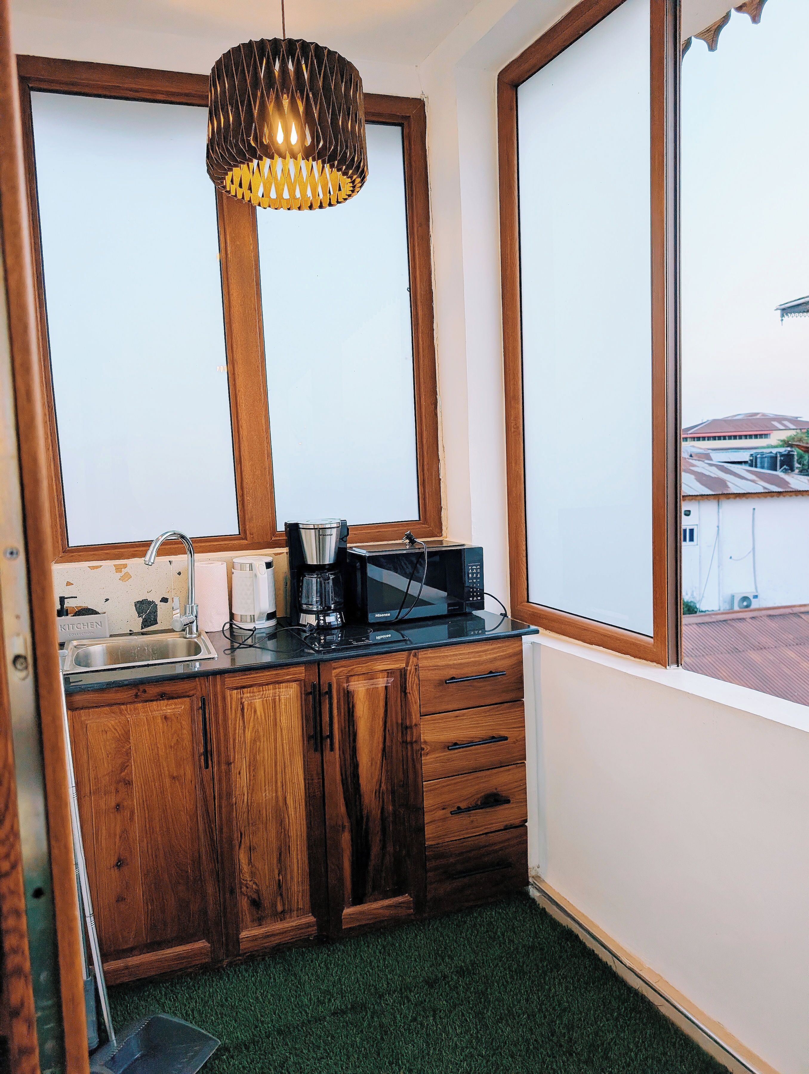 Estudi de luxe, balcó, vistes a l'oceà | Cuina privada