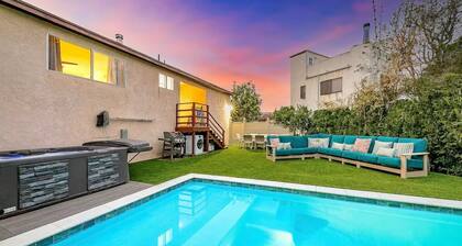 Perfect for Families,Pool,Jacuzzi,Large Back Yard!