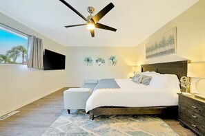 Iron/ironing board, free WiFi, bed sheets