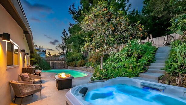 Terrace/patio - Great for Families,Pool,Jacuzzi,Close 2 Everything (San Diego)