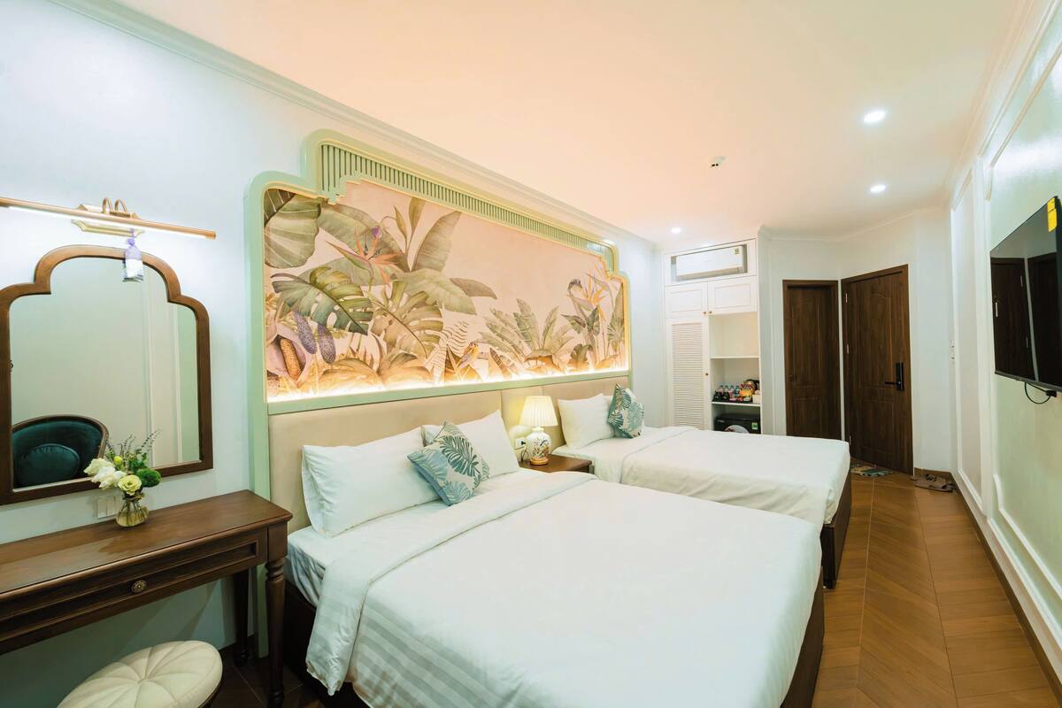 Chambre Familiale, balcon, vue ville